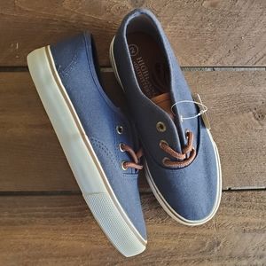 Navy blue highland outfitters